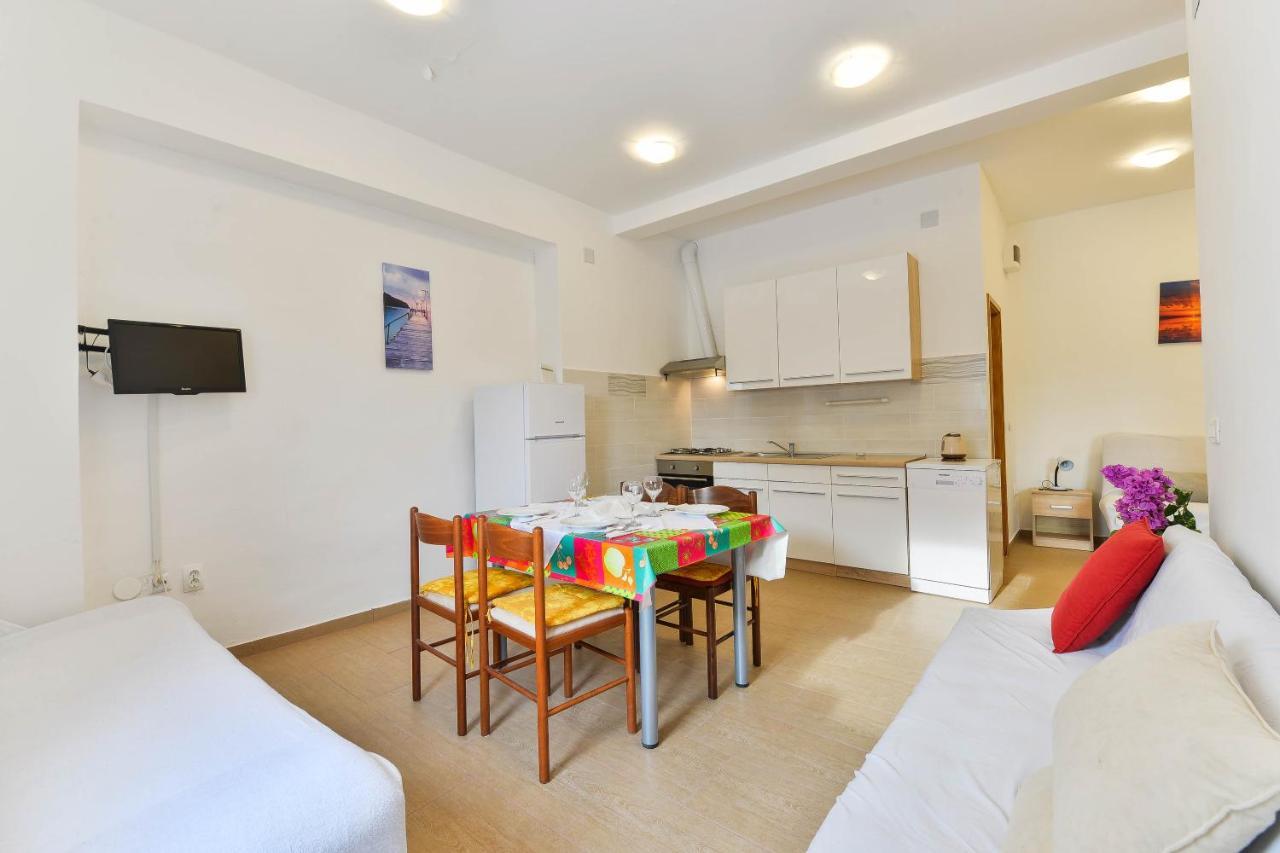 טוראני Apartments Lavanda מראה חיצוני תמונה